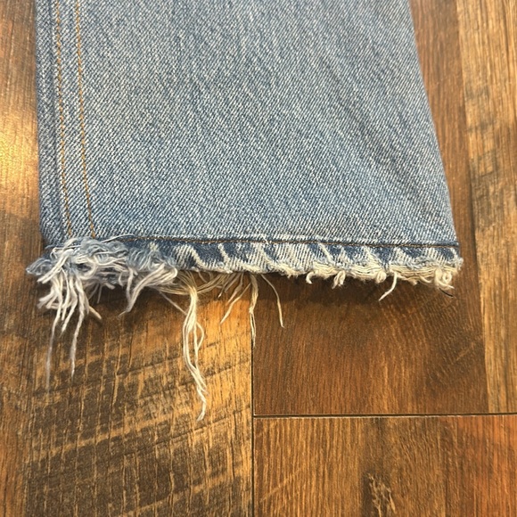 Cindy Re/Done Levi’s 24 (5475) - Picture 6 of 10